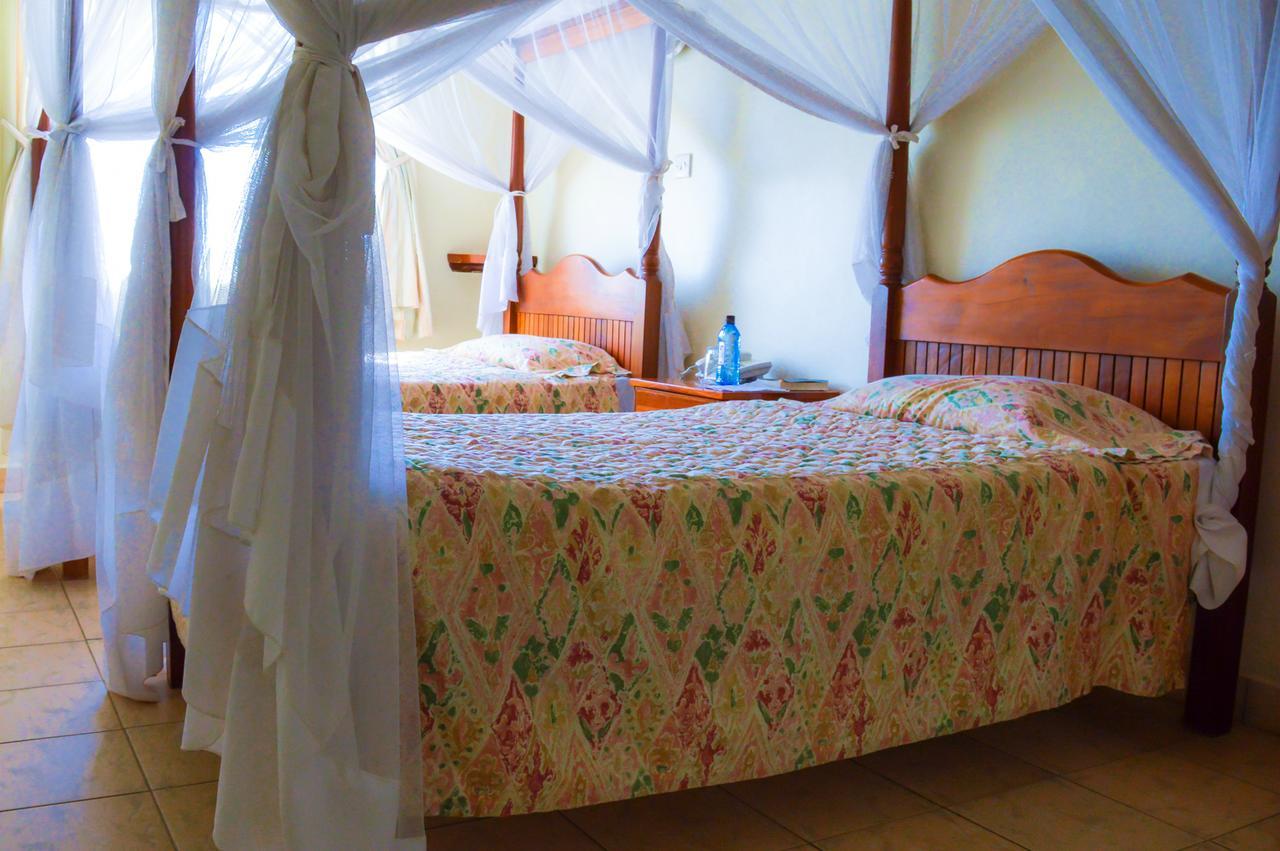 Teatot Hotel Machakos Екстериор снимка