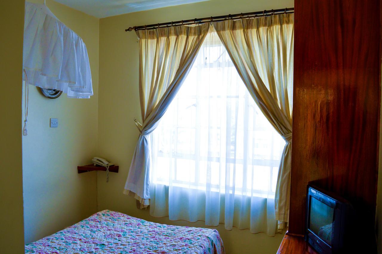 Teatot Hotel Machakos Екстериор снимка